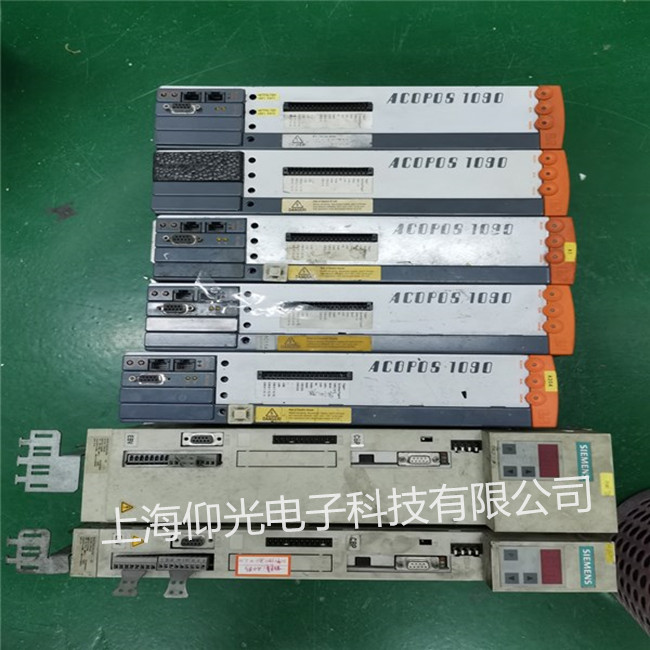 B&Rؐ���R�ŷ��(q��)��(d��ng)���S�ވ�(b��o)�r(ji��) �@ʾ��(b��o)��7215/7216��