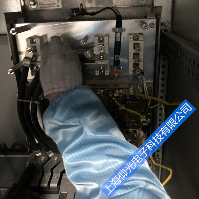 ��Ĭ��CT׃�l��E010��(b��o)��ԭ��̎������