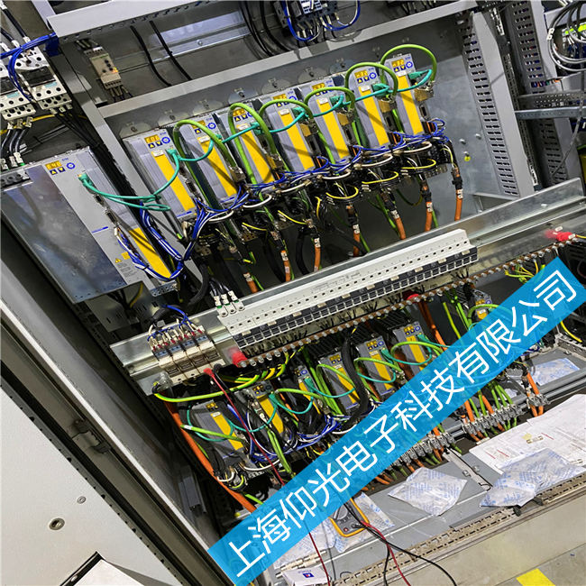 �Cе�Ơ�Ħ���ŷ�����610ϵ�оS��-��F12���ϾS��