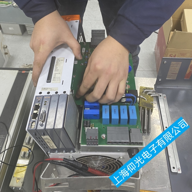 ľ���C(j��)еؐ���R�ŷ��(q��)��(d��ng)��ACOPOS1010ϵ���@ʾ6021����ԭ������Լ��S��ָ��