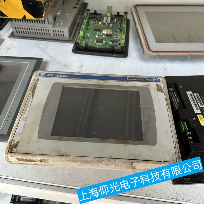 ����������Ʊ�C(j��)AB�_���f���|����2711P-B6M3A���@ʾ���o(w��)ݔ�����ϾS��