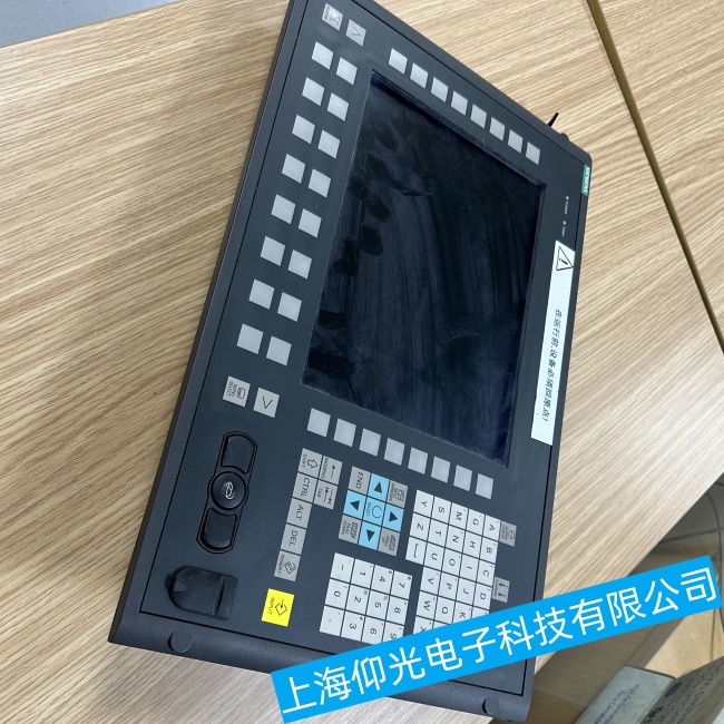 �������T�Ӕ���ϵ�y(t��ng)SINUMERIK 840Cͨ늺�]���κΆ����E����ϾS��ƽ�_