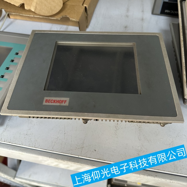 �ɶ��������ؙC(j��)C5240һֱͣ���چ���(d��ng)������ϾS�޷���(w��)